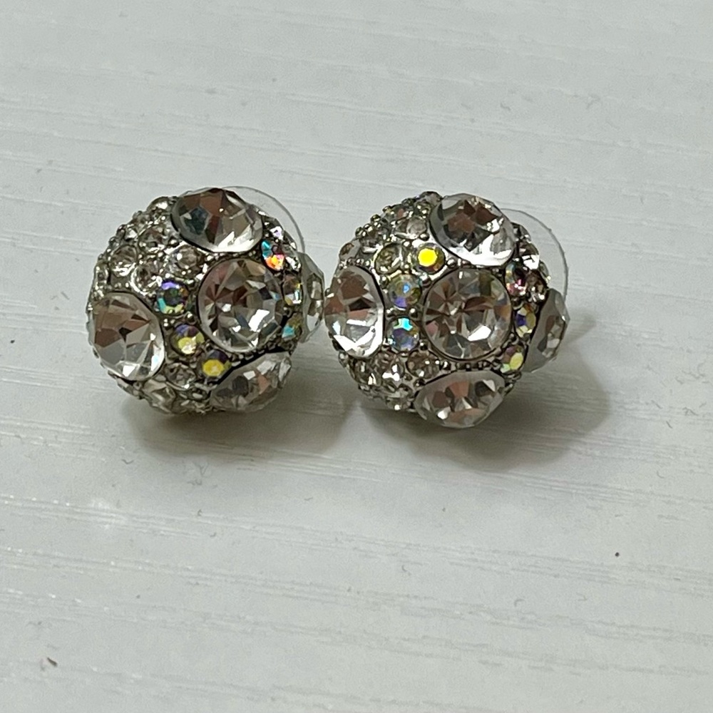 Elegant Silver Crystal Stud Earrings